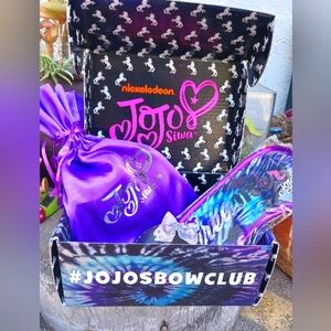 NIB JoJo Siwa Bow club box Nickelodeon